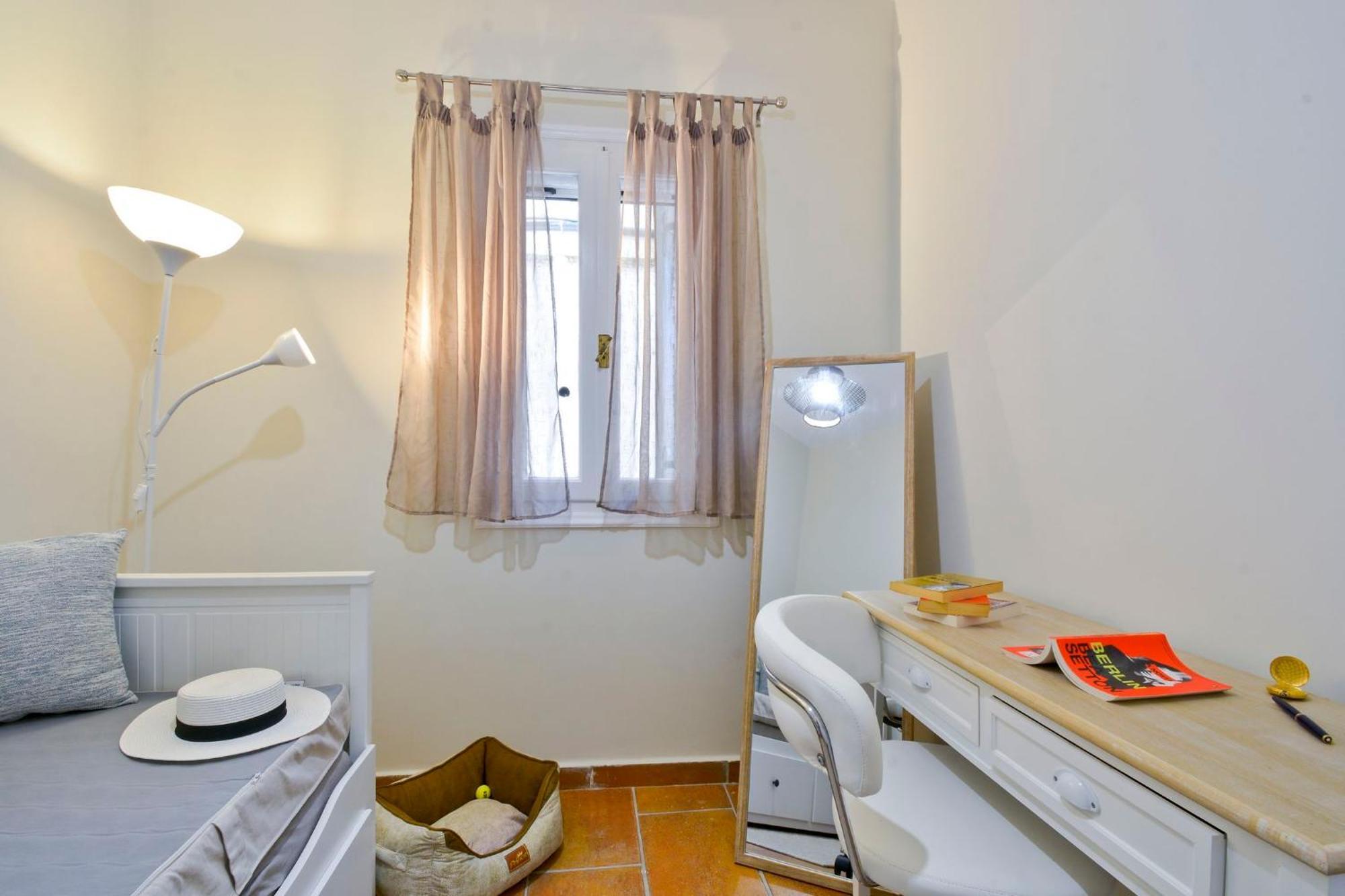Two-bedroom With Sea View In